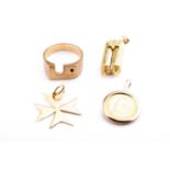 A group of jewellery items, to include a yellow metal ring bearing initials LP, marked 9ct, size P