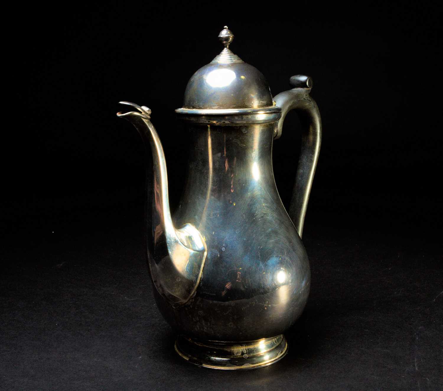 A QEII silver coffee pot, Birmingham 1968 by Barker Ellis Silver Co, in the Georgian style, 26.5