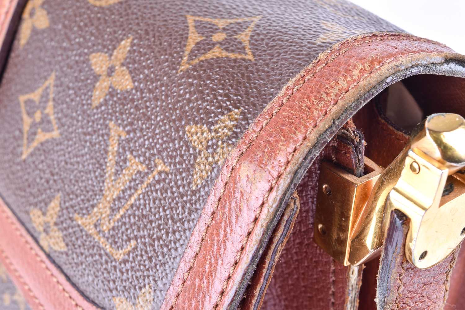 Louis Vuitton. A vintage 1980s monogram leather satchel handbag, with brown leather and monogram - Image 6 of 11