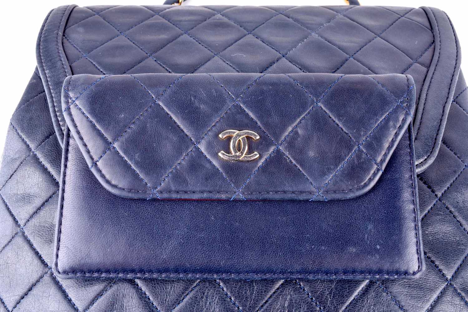 Chanel. A classic quilted leather handbag, of tapered square design, with gold tone CC logo clasp, - Image 11 of 13