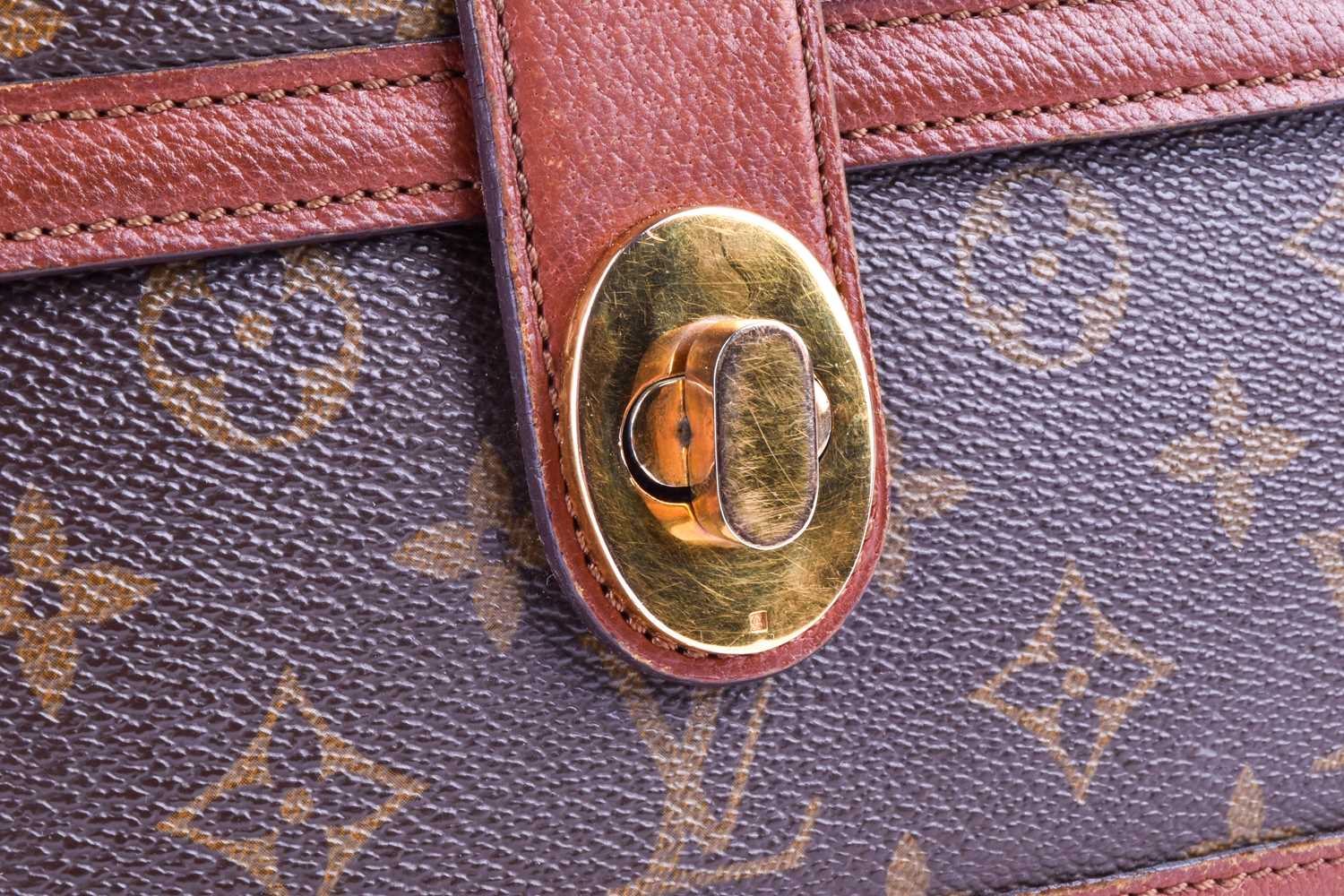 Louis Vuitton. A vintage 1980s monogram leather satchel handbag, with brown leather and monogram - Image 2 of 11