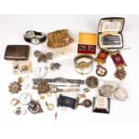 A small group of various jewellery and collectable items, inclluding a white metal bracelet, two