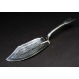 A George IV silver fish slice, London 1828 by William Traies, with pierced decoration, 29 cm, 4