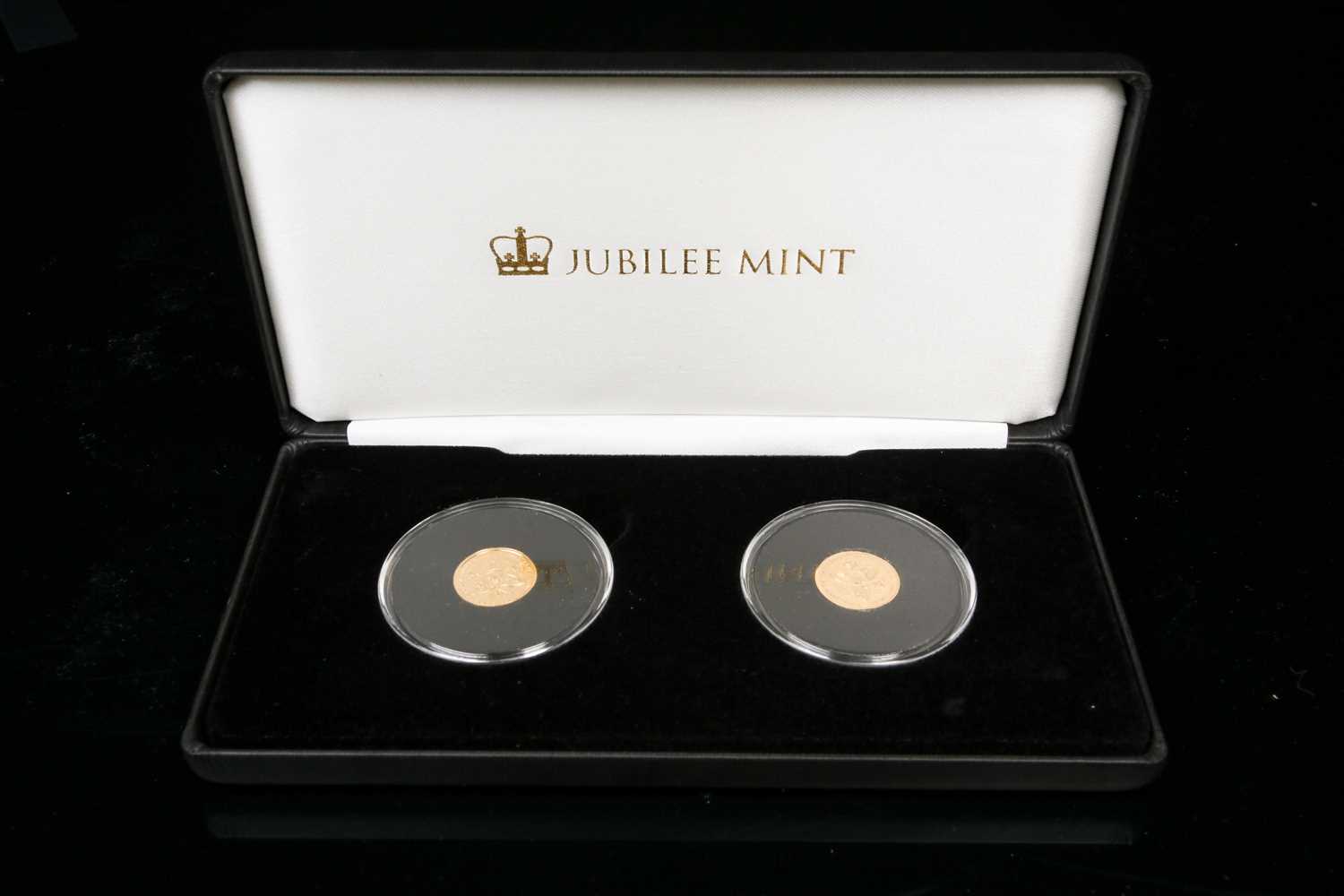 The Prince George & Princess Charlotte of Cambridge 9ct gold commemorative medallions, proof like - Image 5 of 5