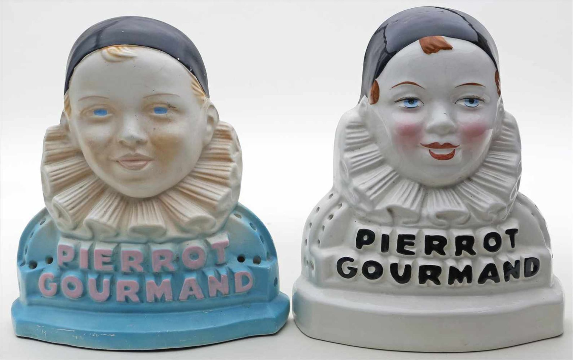 2 Werbeaufsteller "Pierrot Gourmand".