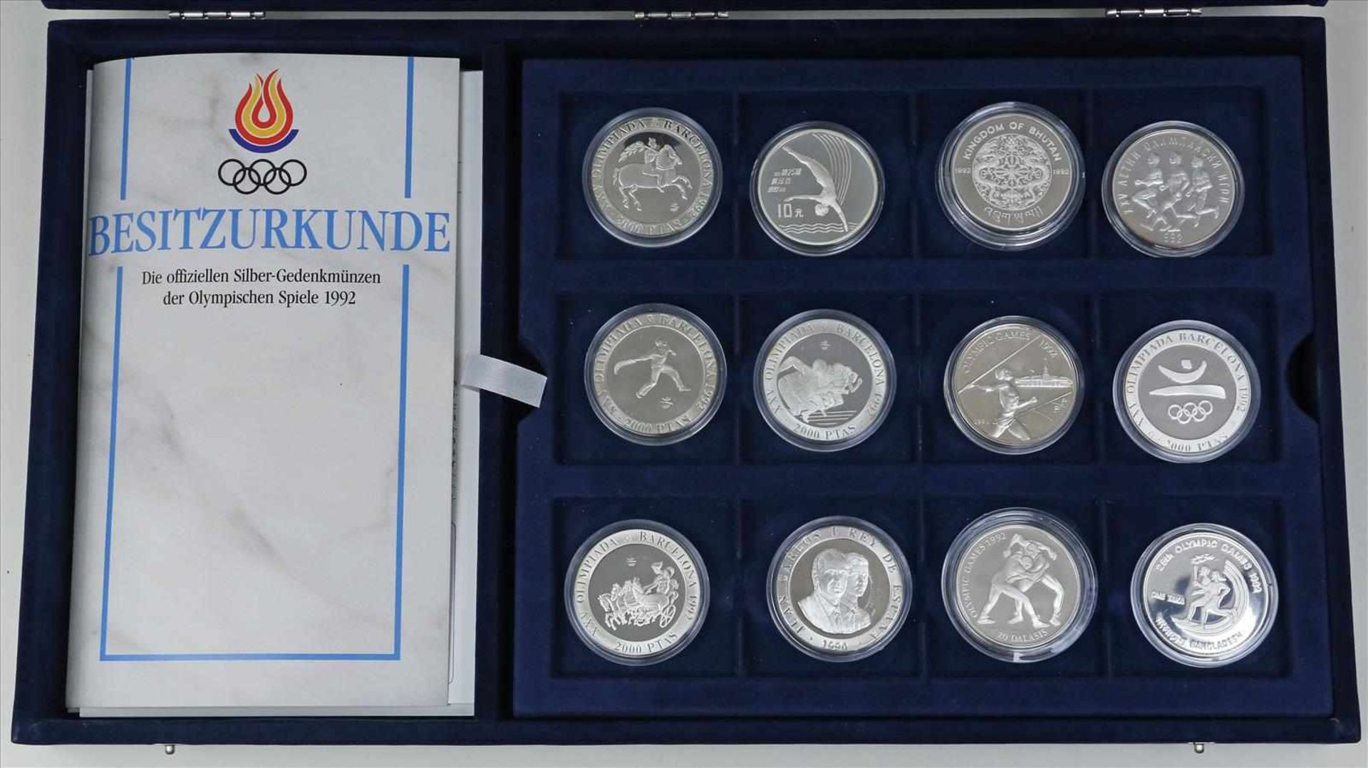 Sammlung von 36 Gedenkmünzen anlässlich der Olympiade 1992.<b