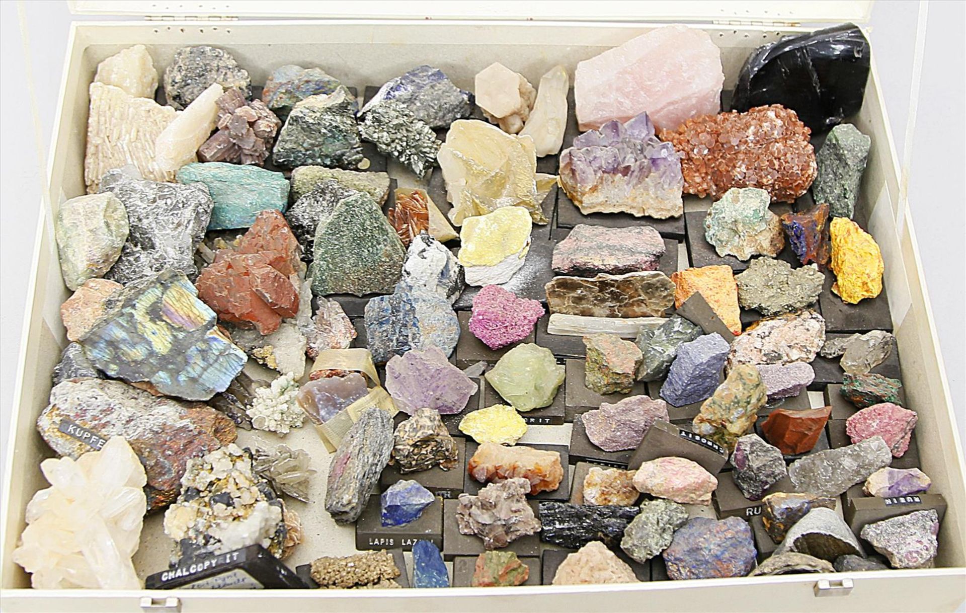 Sammlung Mineralien.