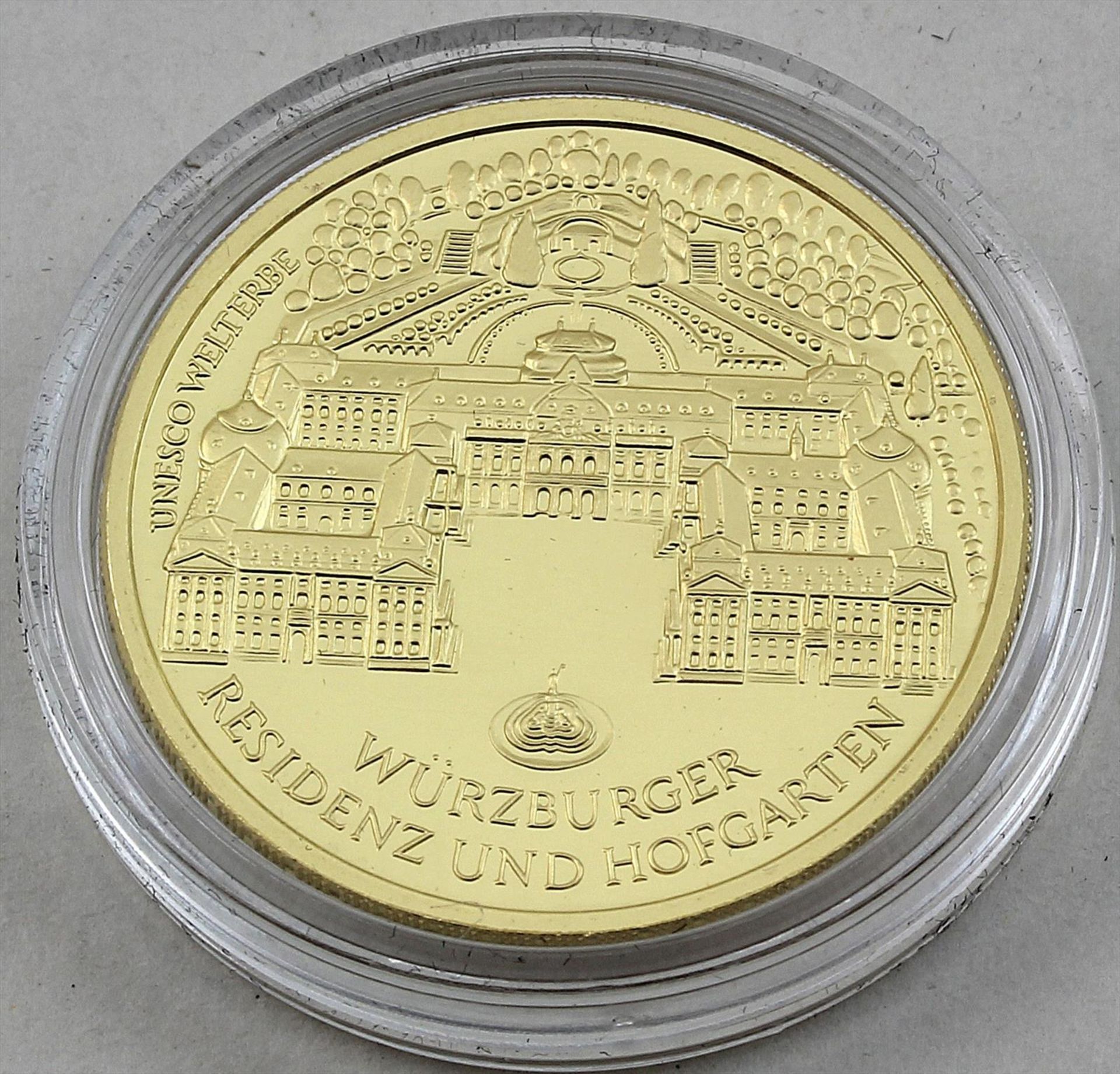 BRD, 100 Euro 2010 "UNESCO Welterbe Würzburger Residenz und Hofgarten".999,9/1000 GG, 15,55 g. stgl.