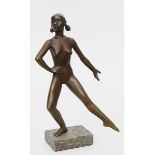 Steyer, Peter (geb.1927 Senica bei Preßburg)Tänzerin (Akt). Bronze mit rot-brauner Patina. Am Fuß