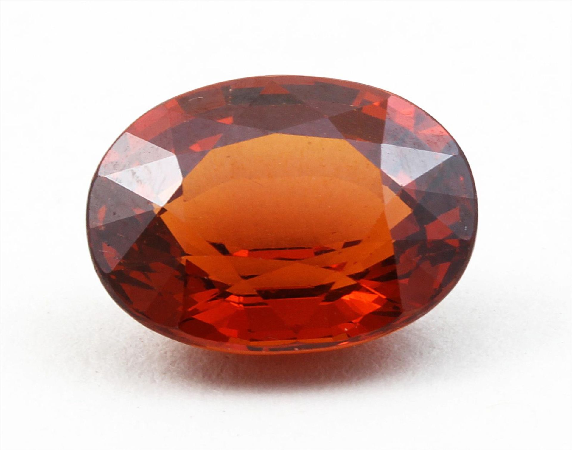 Sieben Mandarin-Granate, zus. 46,05 ct.Verschiedene Größen und Schliffarten. - Bild 7 aus 7