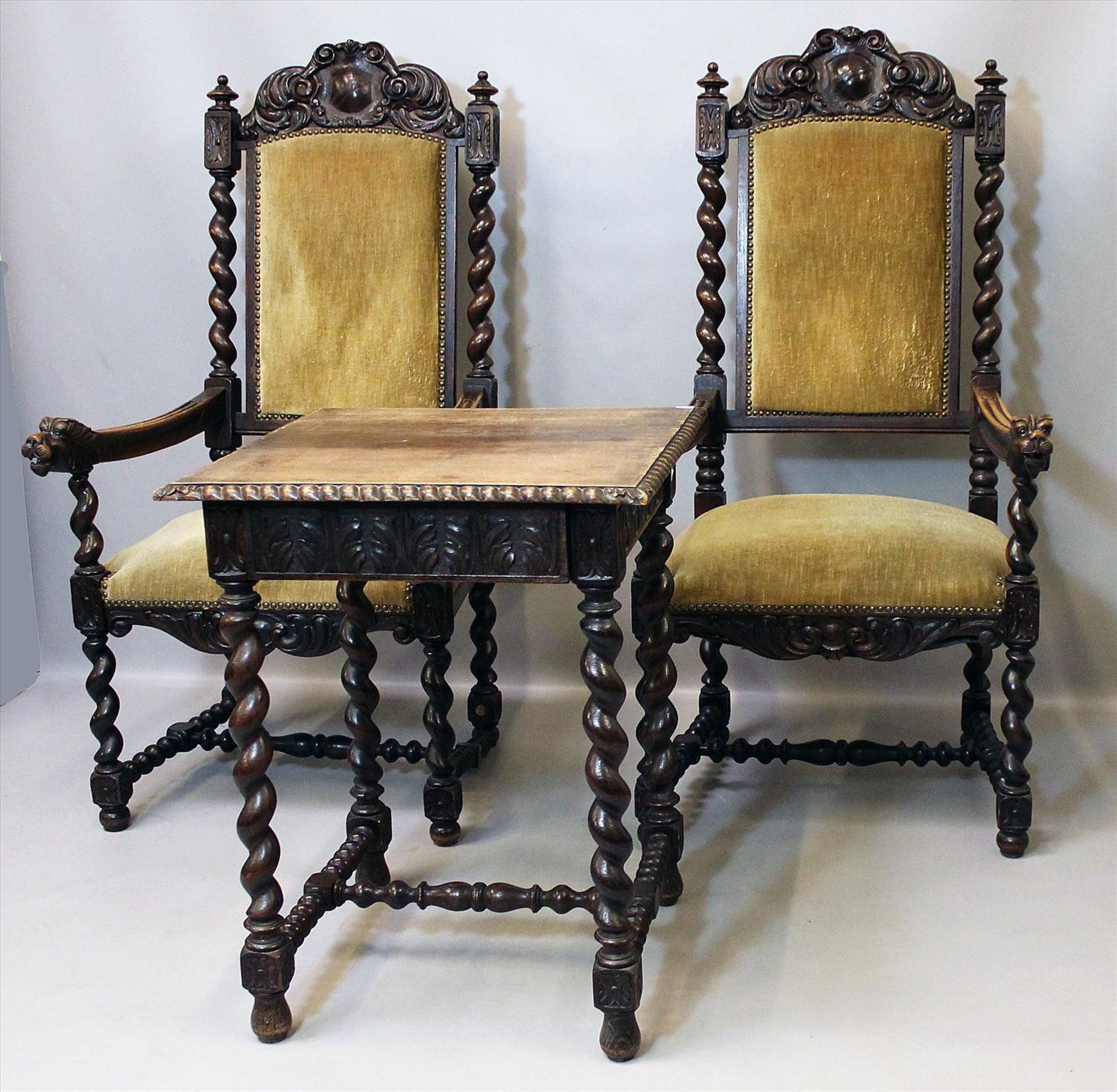 Paar Sessel und Beistelltisch im Barockstil.Eiche. Gedrechselte Gestelle und geschnitzte - Image 2 of 2