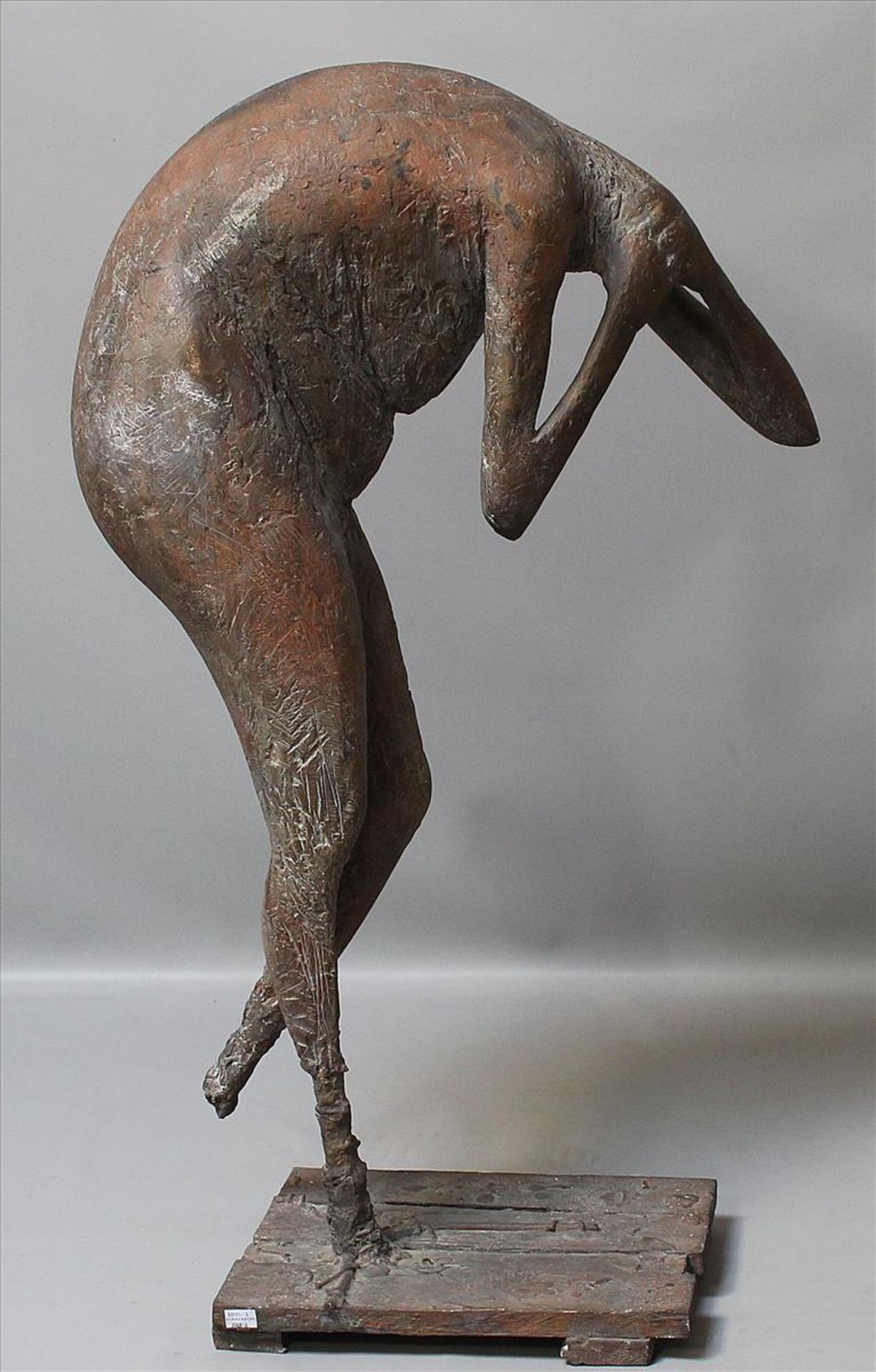 Otto, Waldemar (1929 Petrikau/Polen - Worpswede 2020)Große Skulptur "Eva". Bronze mit gold-brauner - Bild 3 aus 5