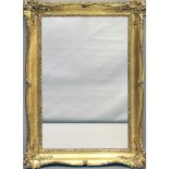 Wandspiegel.Stuck, vergoldet. 65x 47 cm.