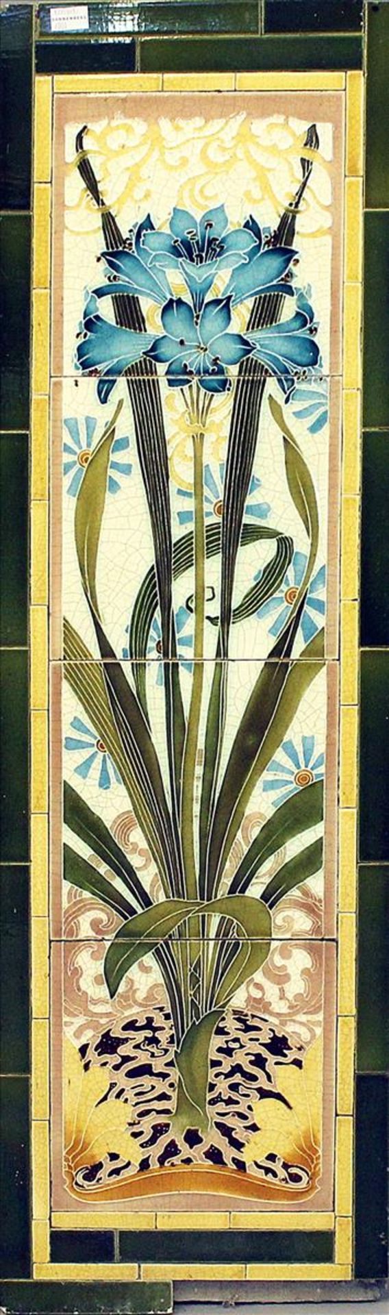 Großes Jugendstil-Fliesenbild.Keramik (farbig glasiert), bestehend aus 4 großen Fliesen mit floralem