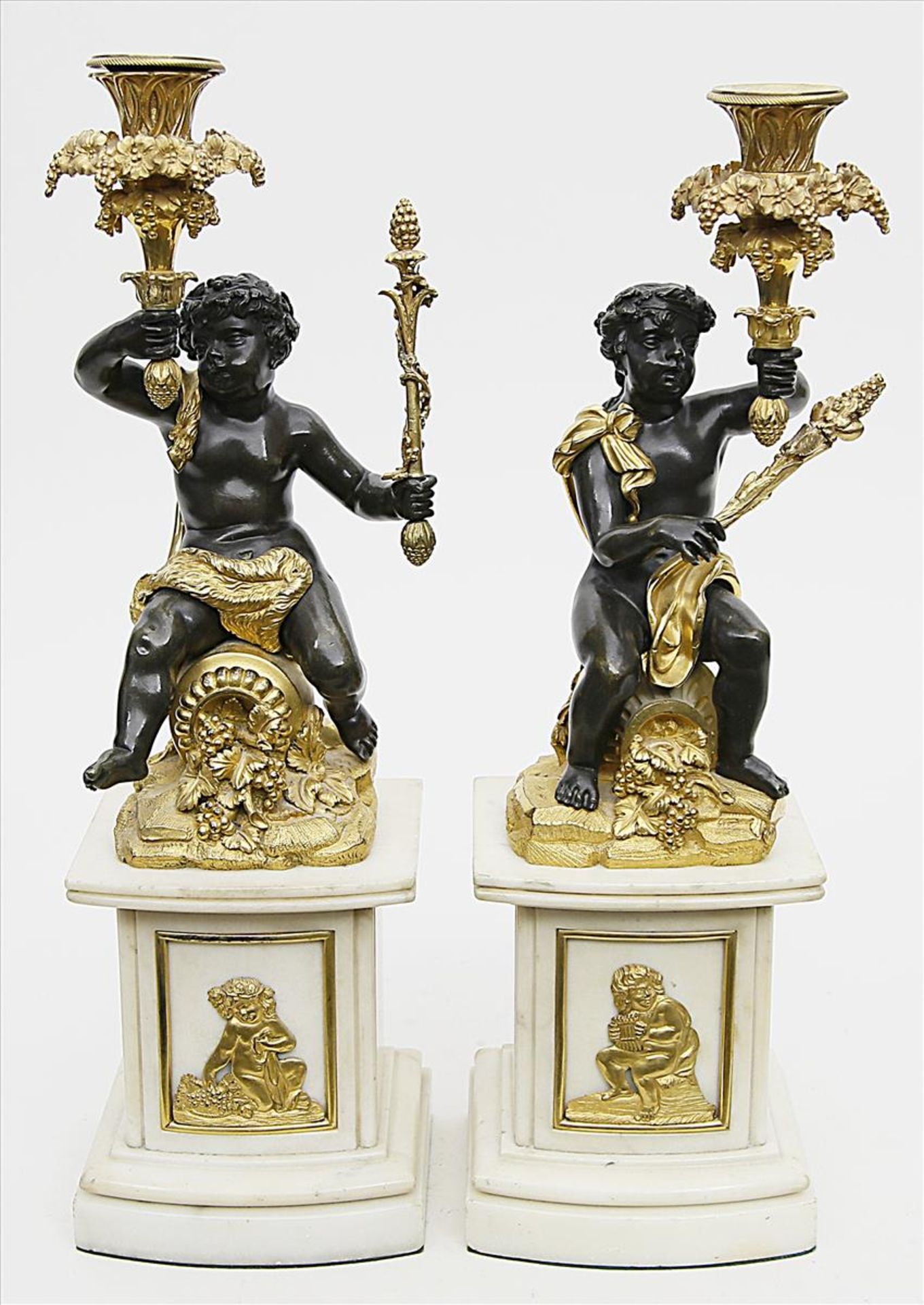Paar klassizistische Leuchter (Frankreich, um 1800),