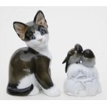 Zwei Skulpturen "Spatzenpaar" und "sitzende Katze", Rosenthal.