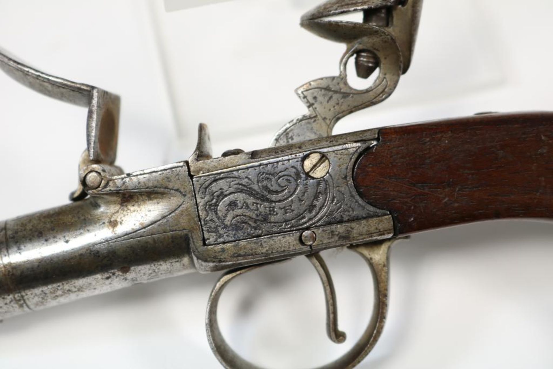 Vuursteen damespistool voorzien van merktekens, mogelijk Engeland ca. 1800, l.20 cm. - Bild 4 aus 4