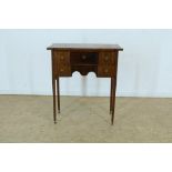 Oak with mahogany commode with 3 drawrs, 19th century, h. 72, w. 64, d. 32 cm.