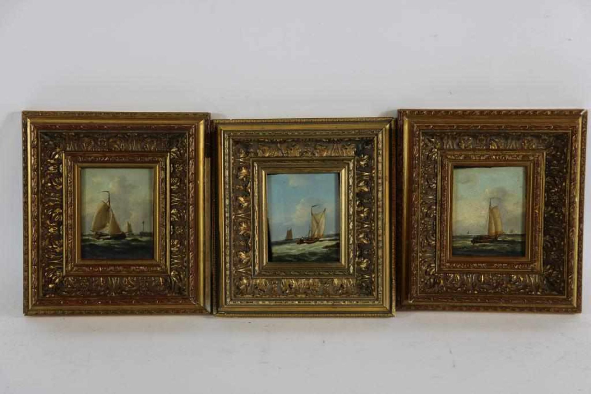 HEEMSKERK, G VAN, allen ges. zeilschepen op zee, serie van 3 schildering op paneel 10,5 x 8,5 cm.