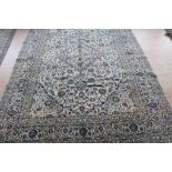 A carpet, Kashan, 398 x 287 cm.Tapijt, Kashan, 398 x 287 cm.