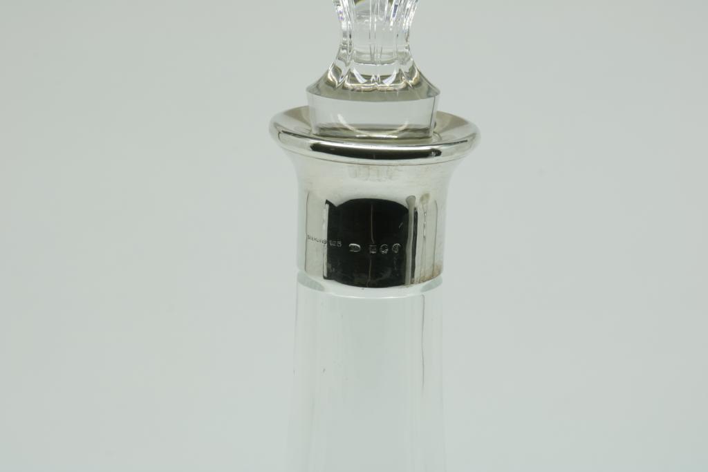 Lot with crystal carafs, one with sterling silver manchet, crystal jug with plated top ( - Image 3 of 3