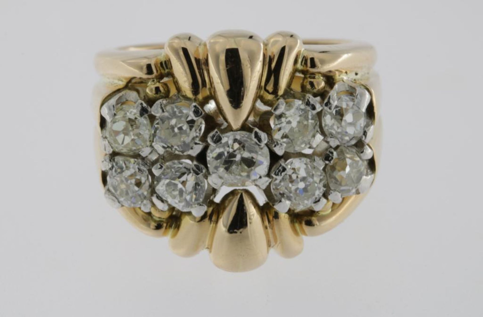 A yellow gold ring set with old european cut diamonds, total ca. 2.00ct, 750/000, gross w. 16.1 - Bild 2 aus 3