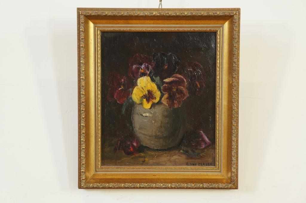 VEN, E. VAN DER, signed, violets in a pot, canvas 25 x 21 cm.VEN, E. VAN DER, ges. r.o., viooltjes