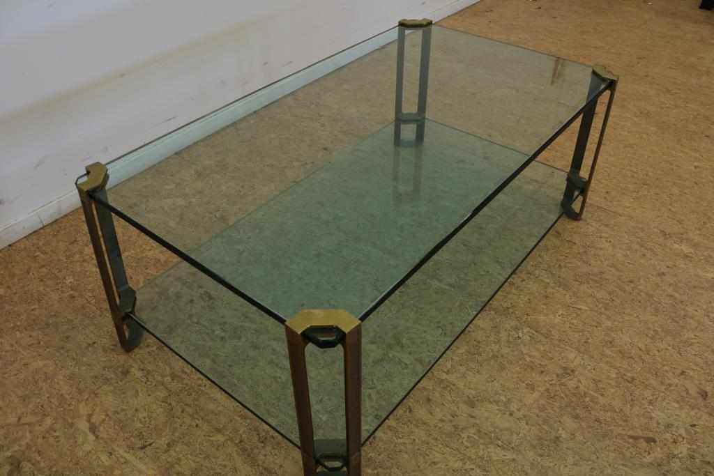 Peter Ghyczy coffee table with glas top, 70's h. 45, w. 117, d. 67 cm.Rechthoekige salontafel met - Image 2 of 4