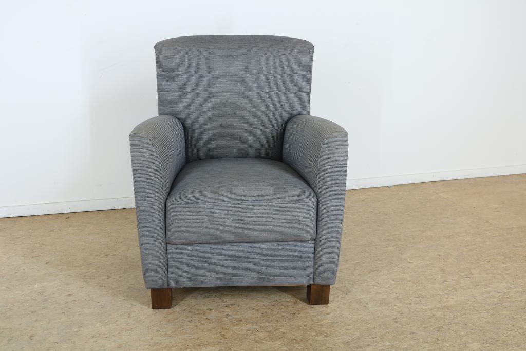 Chair with striped fabricArmfauteuil bekleed met gestreepte stof