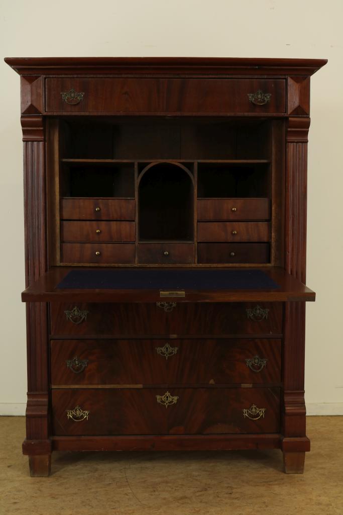 Mahogany writing desk, 19th centuryMahonie klepsecretaire met 1 lade, klep waarachter interieur - Image 2 of 5