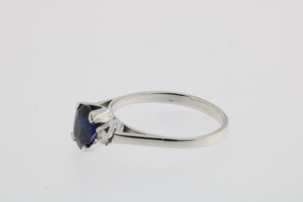 A white gold ring set with a sapphire, ca. 1.80ct, and brilliant cut diamonds, total ca. 0.12ct, - Image 4 of 5