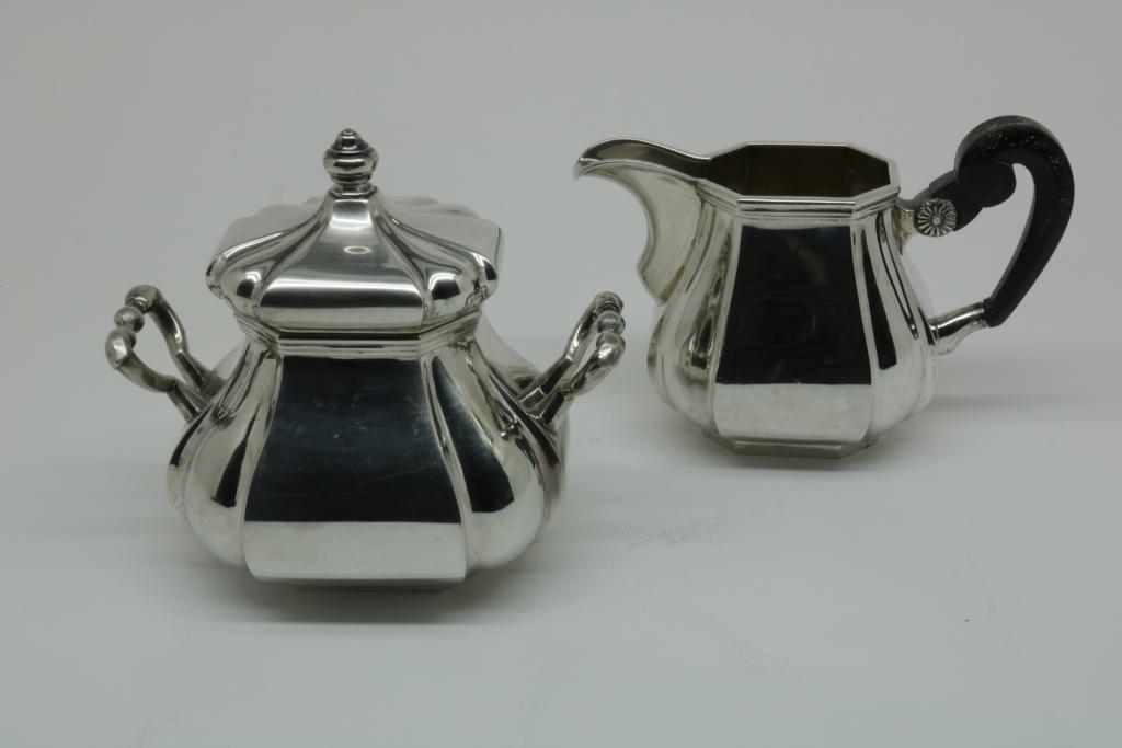 A silver milk and sugar set, model Cardinal, Dutch retailersmark De Aubert, 835/000, gross w.