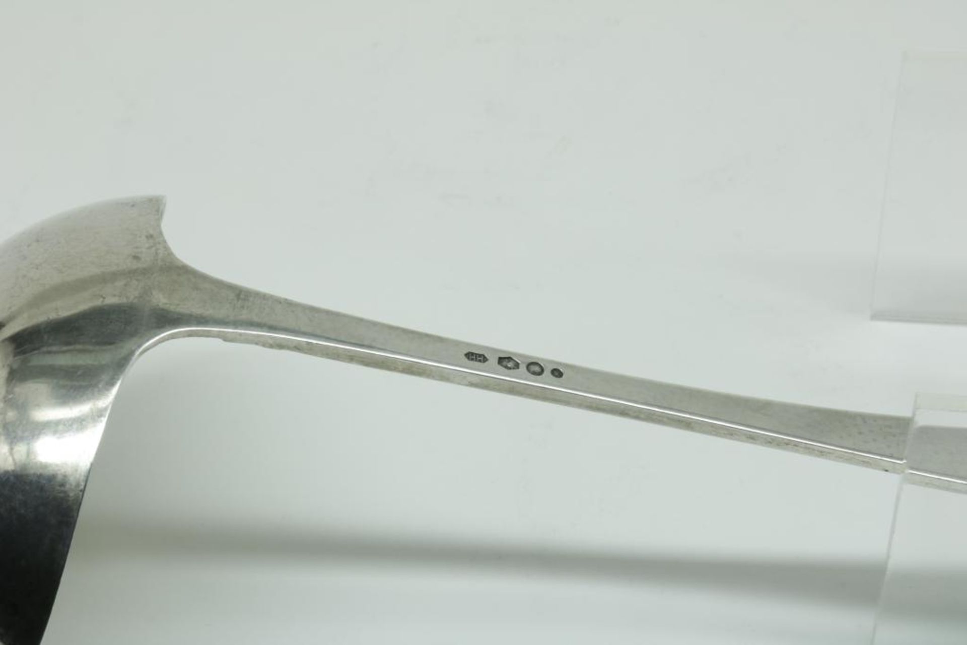 Two soup serving spoons, one with monogram, one gilded (pos. Riga), 835/000. gross w. 426gr.Twee - Bild 4 aus 5