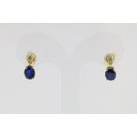 A set of yellow gold earrings set with sapphires, total ca. 1.80ct, and brilliant cut diamonds,