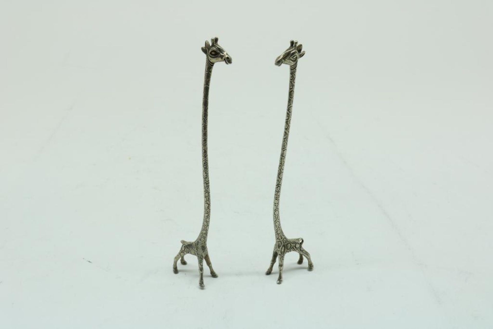 Lot silver miniatures, ao. a stork with baby and two giraffes, mnl 835/000, gross w. 434gr.Lot met - Bild 5 aus 5