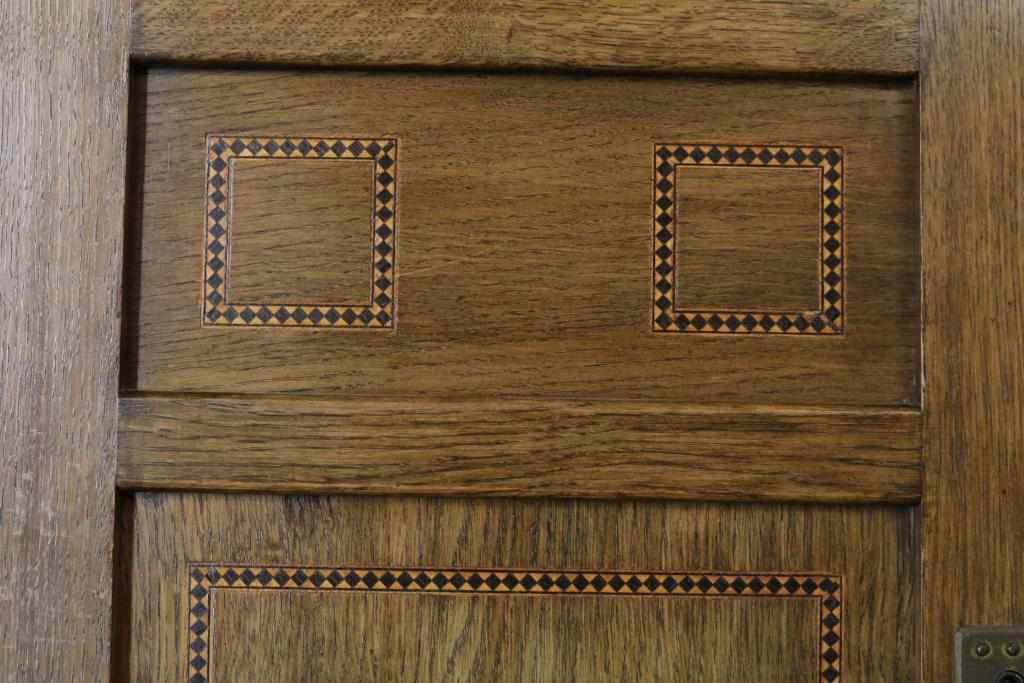 Oak buffet with 6 doors and a drawer, h. 173, w. 146, d. 40 cm.Eiken buffetkast met 6 deuren en - Image 2 of 3