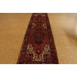 Heriz carpet 430 x 117 cm.Tapijt, Heriz loper 430 x 117 cm.