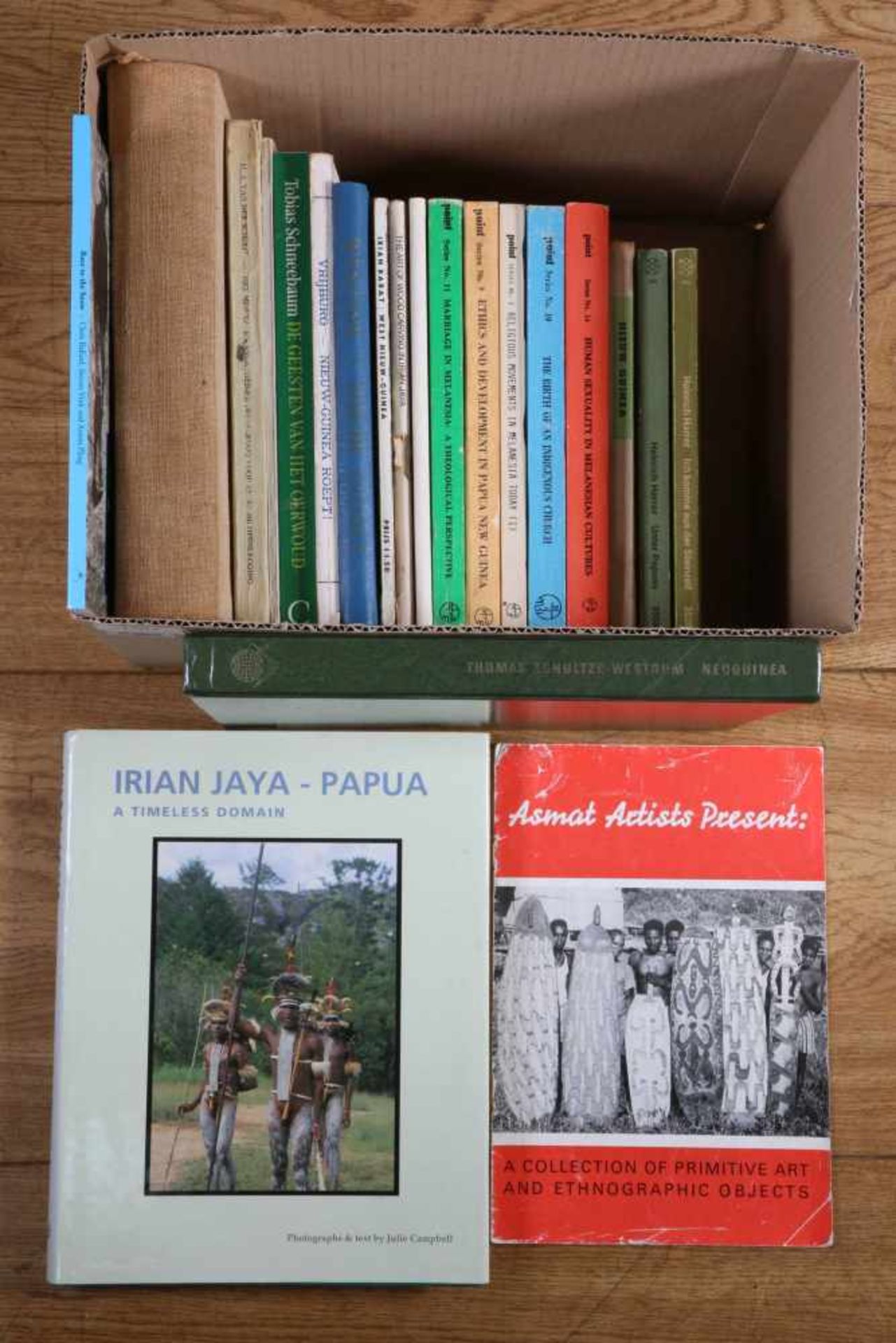 Several books concerning arts of Papua, [ds]0