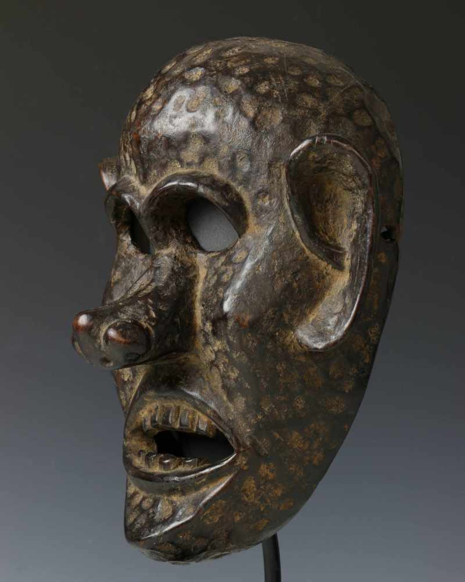 Nepal, face mask, with protruding nose and open mouth., h. 24,5 cm. [1]400 - Bild 2 aus 2