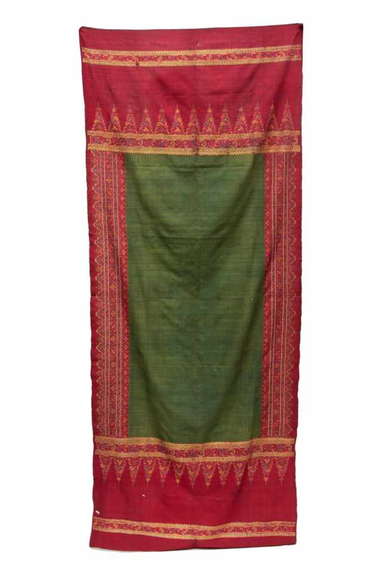 Indonesia, Sumatra, Palembang, ceremonial silk lady Ikat, ‘kain limar’, ca. 1900.A one piece silk