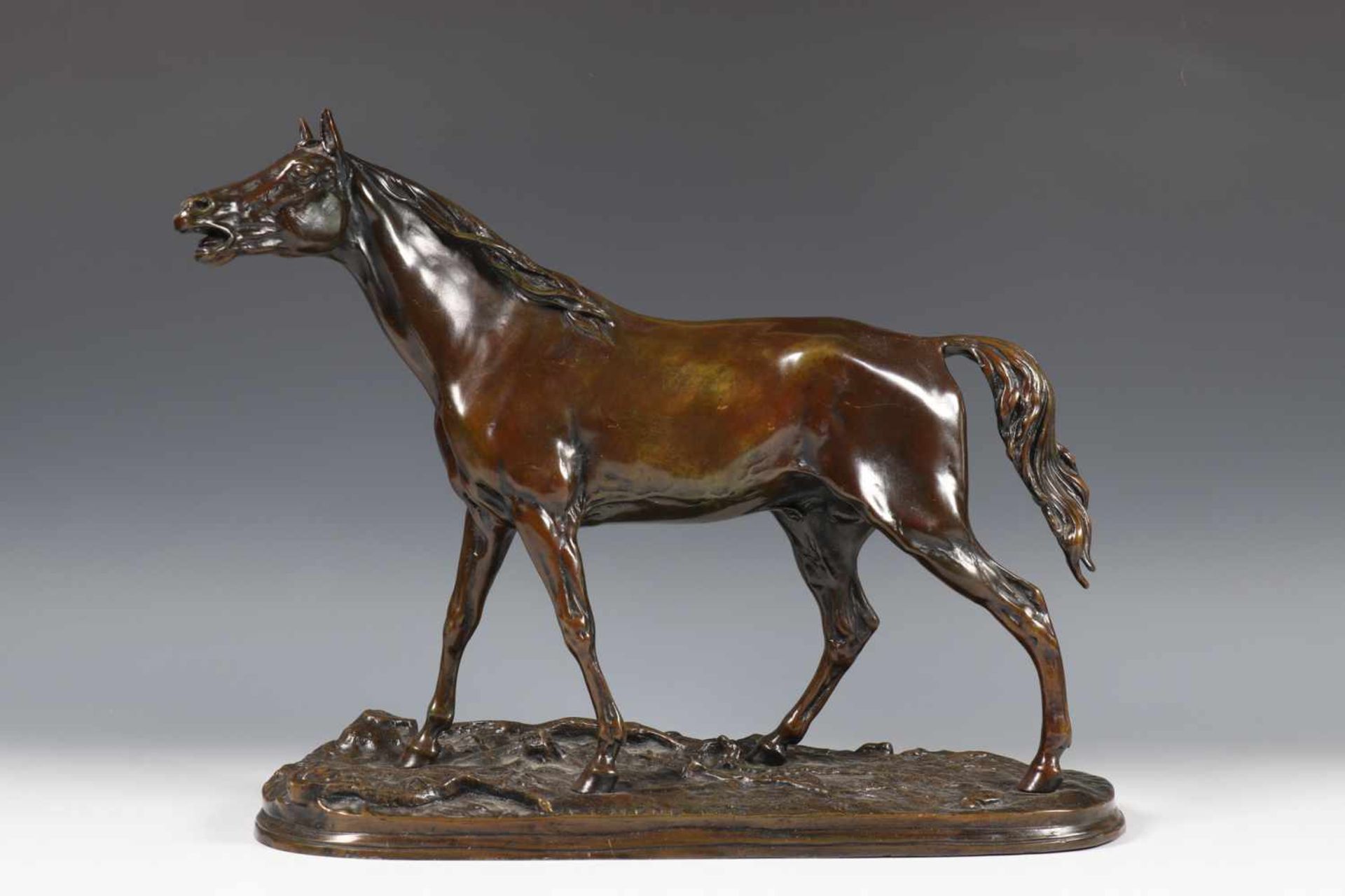 Bronzen sculptuur naar Mene;Paard, l. 37 cm. [1]400