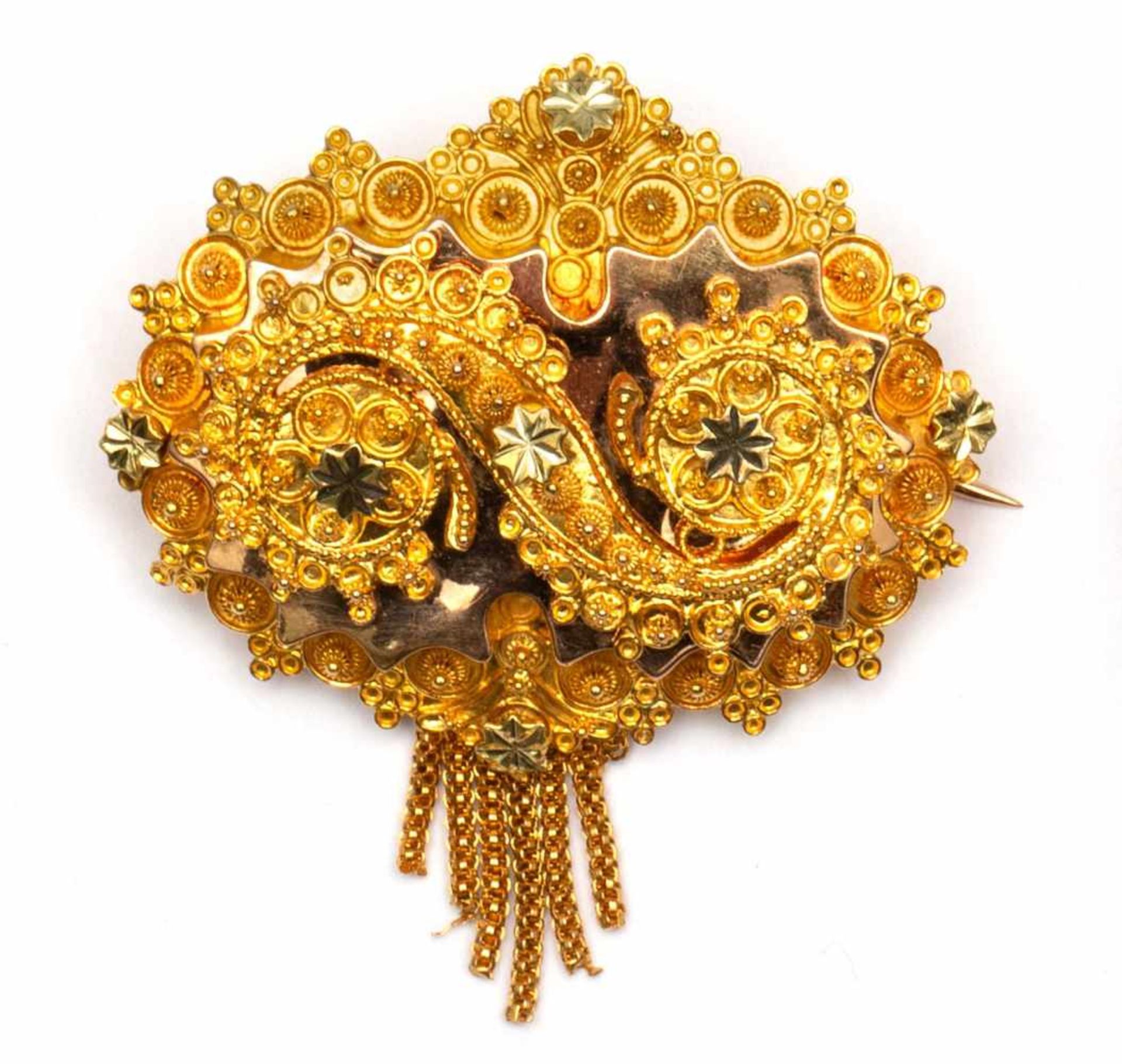 14krt. Gouden broche, 19e eeuw,behorend tot de Brabantse klederdracht. Met S-vormig ornament,