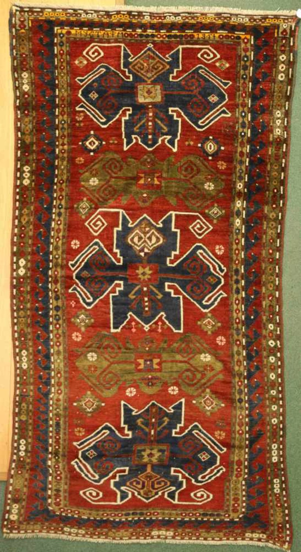 Kazak kleedgesigneerd 1917, 288 x 147 cm [1]850