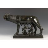 Zwart gepatineerd bronzen 'grand tour' sculptuur, 19e/20 eeuw