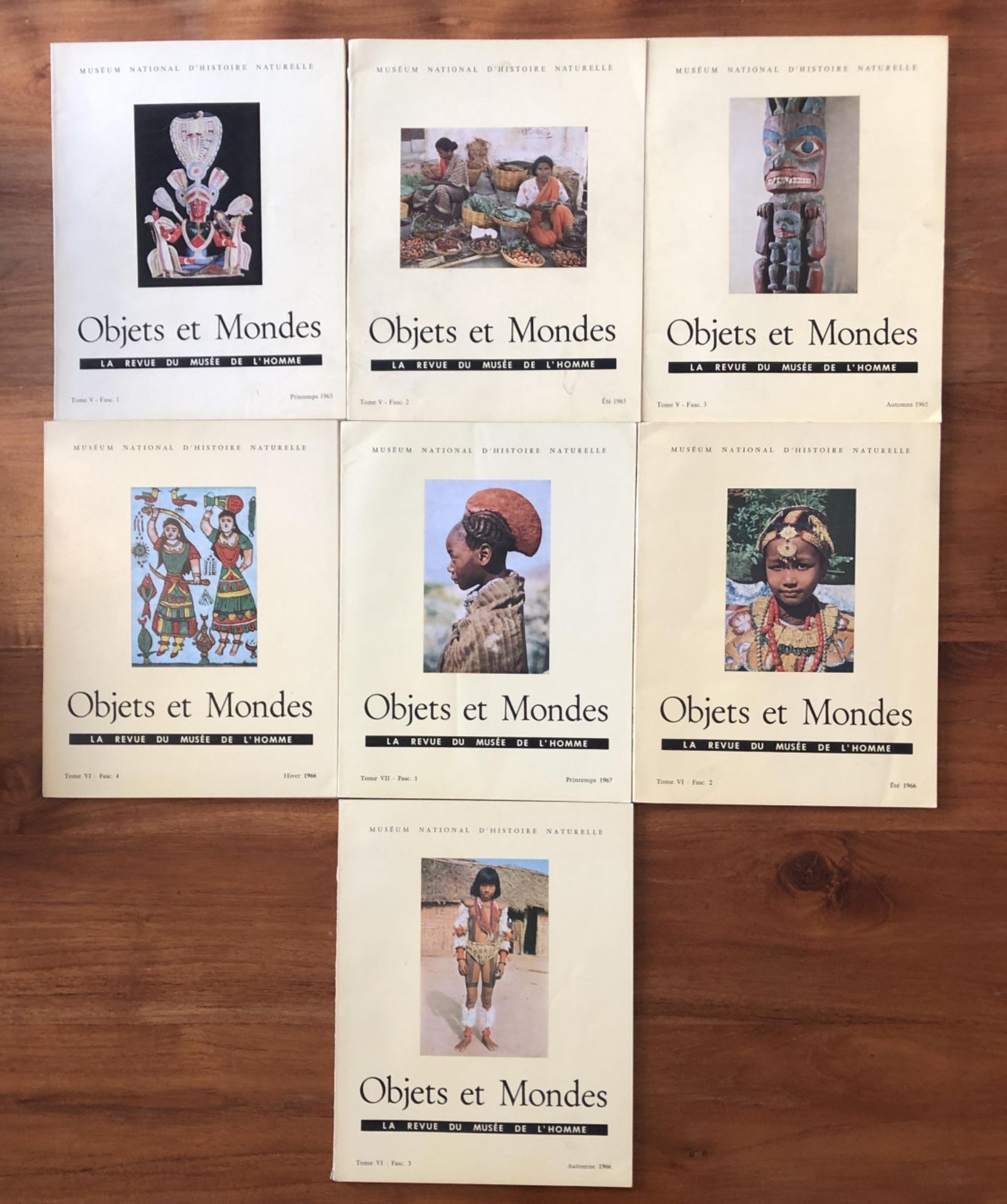 Collection of 15 issues of 'Objets et Mondes la revue du musée de l'homme, muséum national d'hist