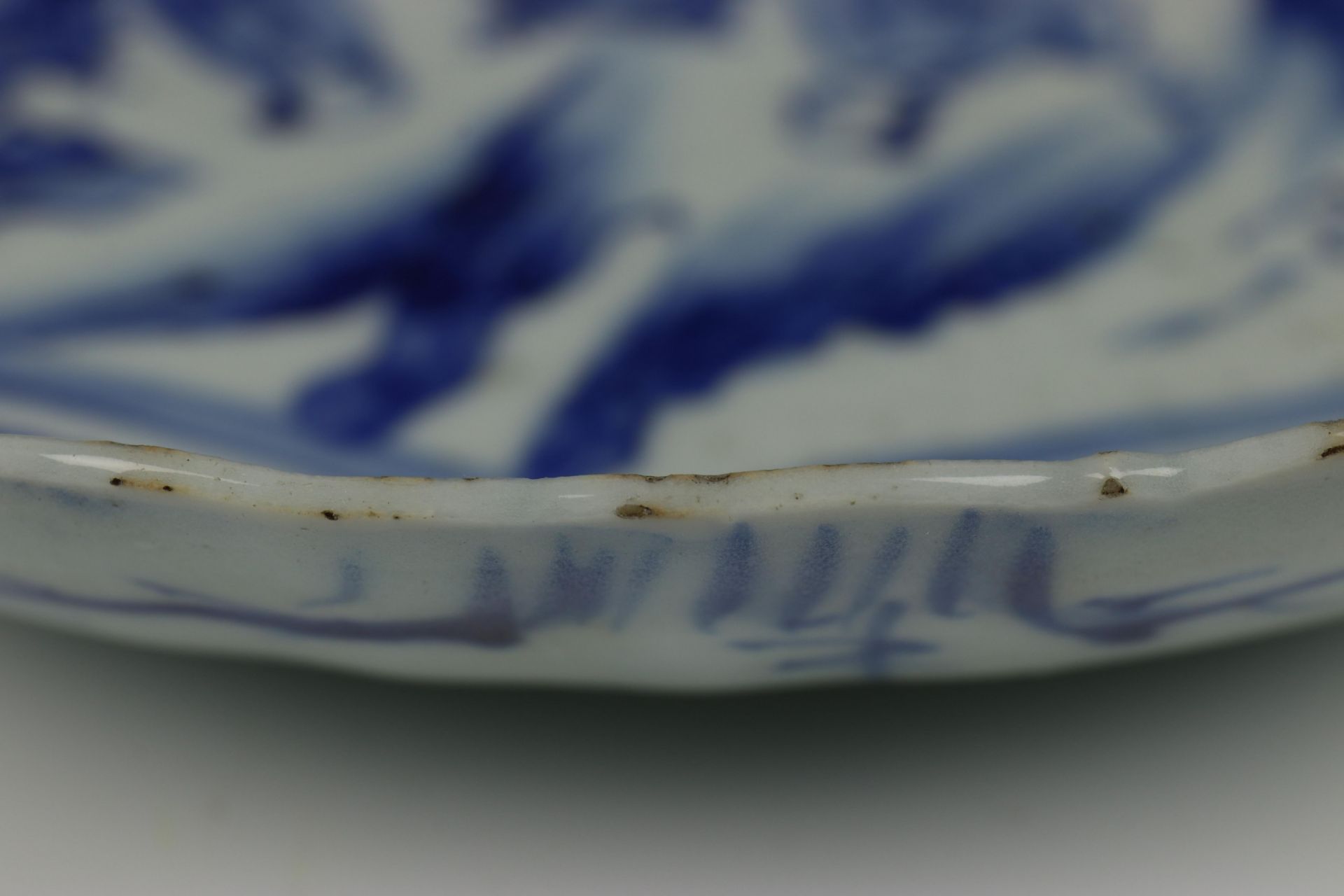 China, paar blauw-wit porseleinen borden, Wanli, - Image 7 of 13