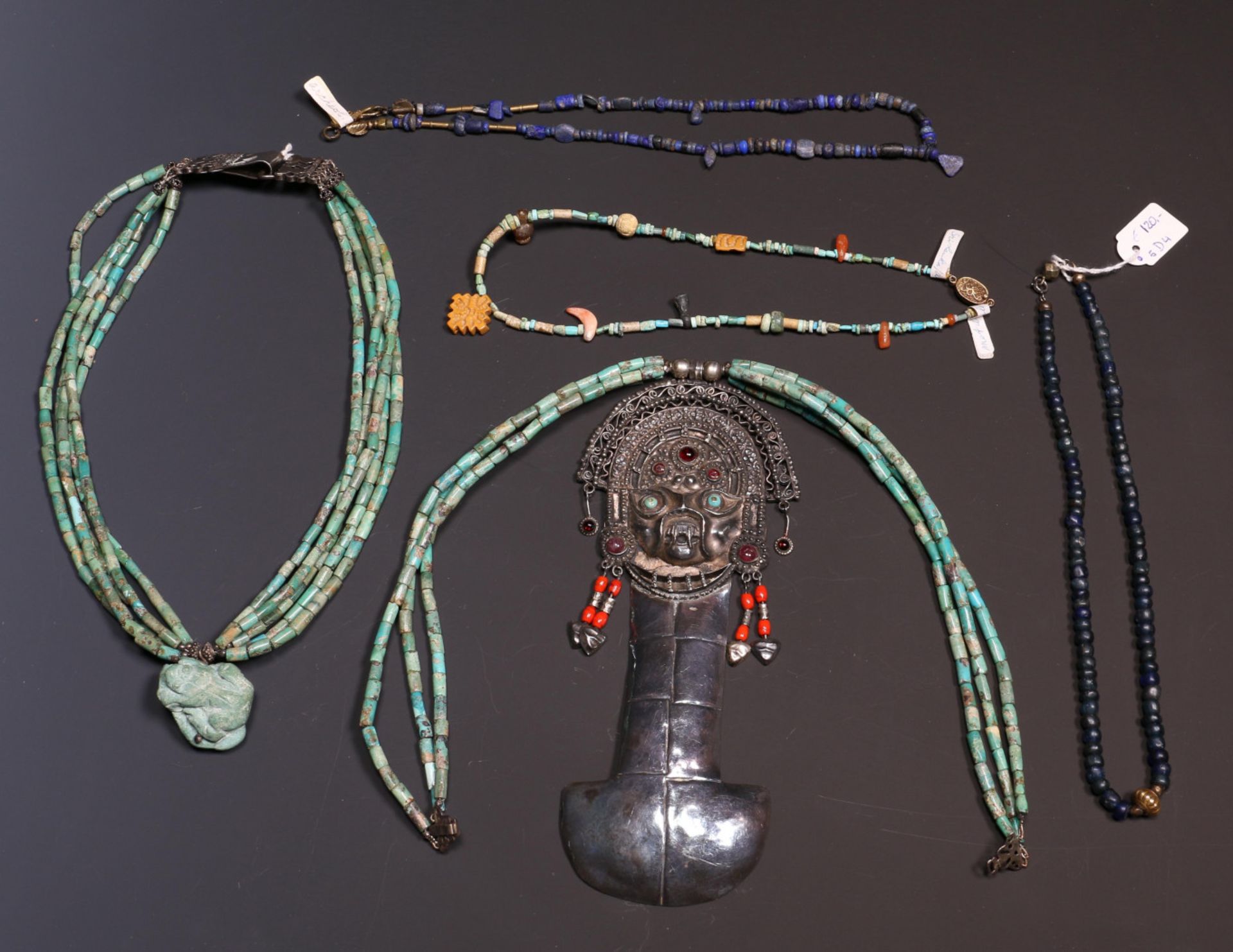 Egypt, two beaded necklaces with antique amulets and South America, two turquoise necklaces with pen - Bild 5 aus 5