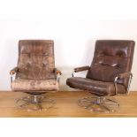 Paar bruin lederen relax-fauteuils,