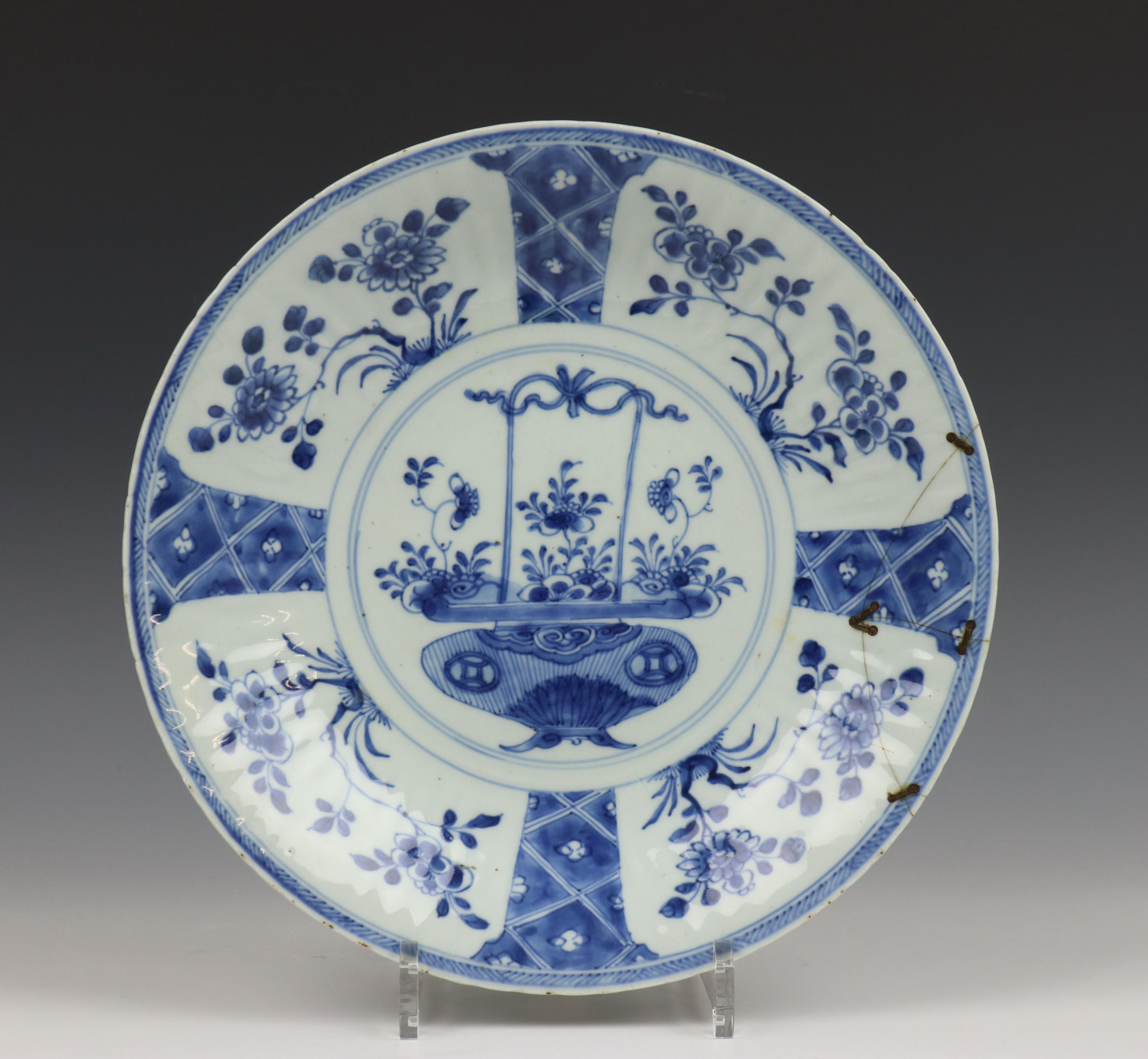 China, paar blauw-wit porseleinen borden, Kangxi, - Image 7 of 8