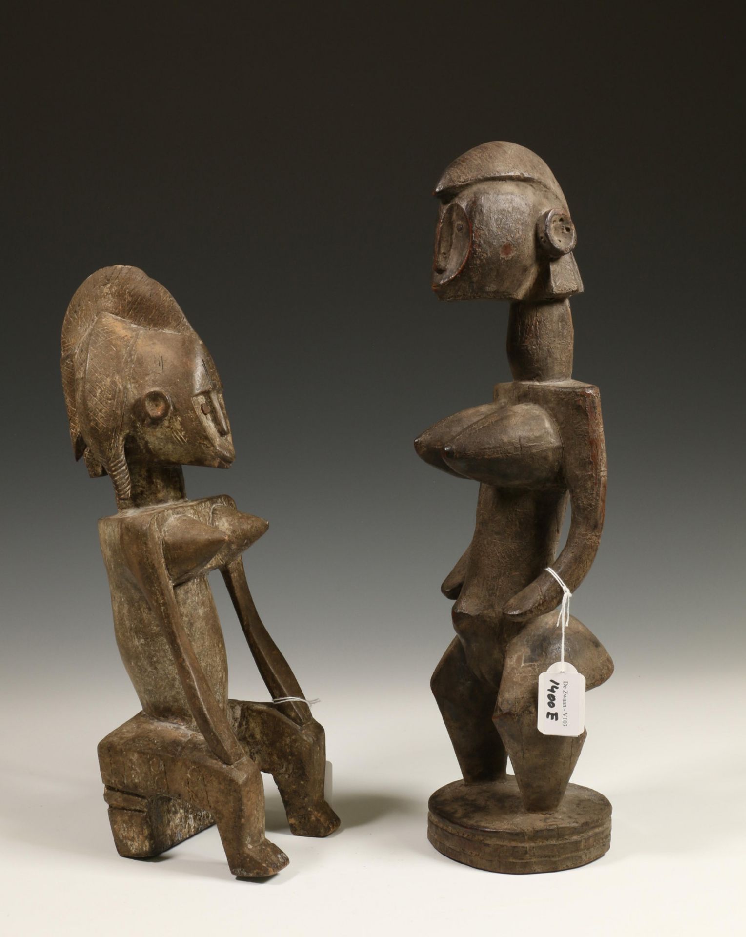 Bamana, two decorative female figures, jongyeleni